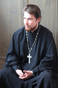 Священник Михаил Поликаровский