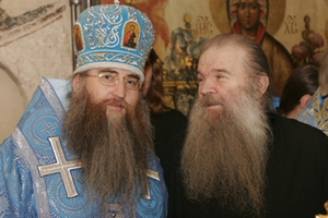 Епископ Саратовский и Вольский Лонгин и архимандрит Матфей (Мормыль),