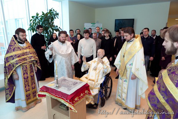В субботу первой седмицы Великого поста, Блаженнейший митрополит Киевский и всея Украины Владимир совершил Божественную литургию в больнице
