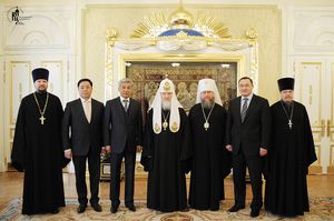 Патриарх с делегацией из Казахстана