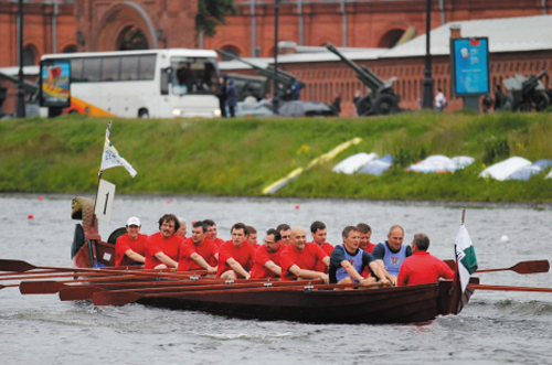 Международная регата *Золотые весла* в Санкт-Петербурге
