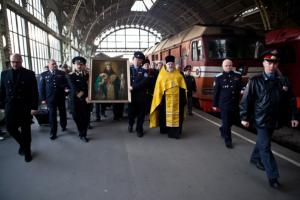 Икона Феодосия Черниговского прибыла в Петербург