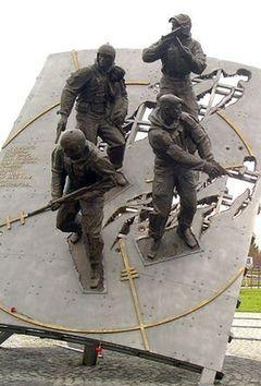 Памятник погибшим спецназовцам