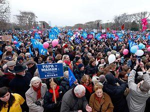 Акция протеста во Франции против однополых браков