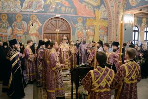 Патриарх Кирилл на подворье Серафимо-Дивеевского монастыря в Москве