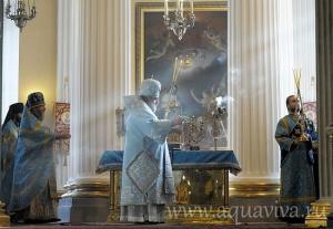 Юбилейная литургия в Александро-Невской лавре
