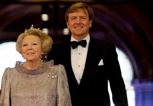Королева Нидерландов Беатрикс и принц Виллем-Александр