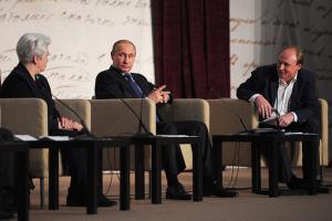 В.Путин на встрече с литераторами