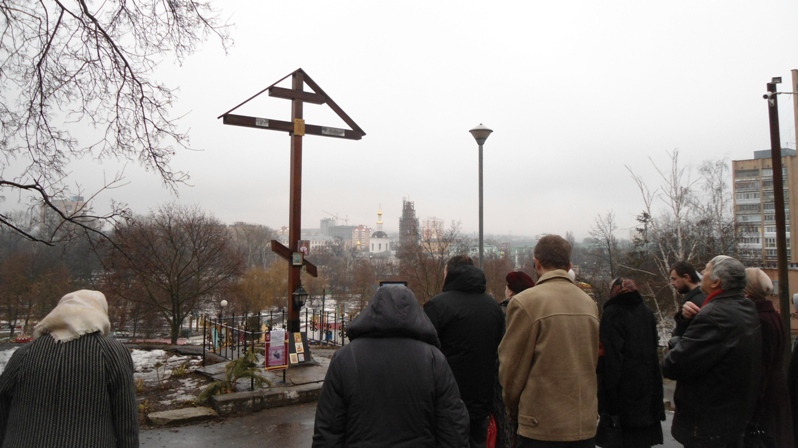 Поклонный крест на Егорьевской горе в Орле
