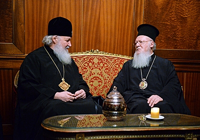 Патриарх Московский и всея Руси Кирилл и Патриарх Константинопольский Варфоломей