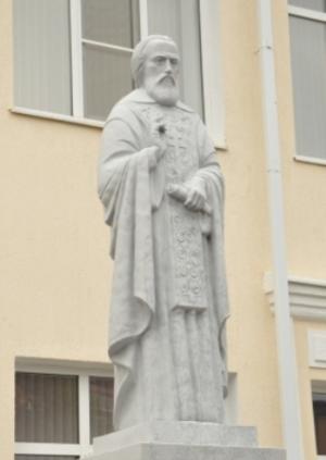 Памятник преподобному Сергию Радонежскому в Черкесске