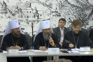 Митрополит Черновицкий Онуфрий возглавил очередное заседание Всеукраинского совета церквей и религиозных организаций
