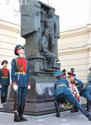 Памятник Русской гвардии Великой войны в Санкт-Петербурге