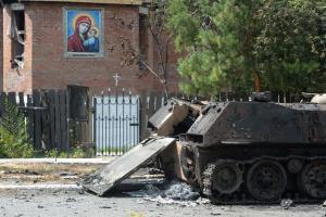 Разбомбленный храм в Донецке