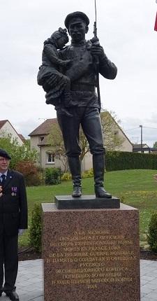 Памятник Русскому экспедиционному корпусу в коммуне Курси в регионе Шампань-Арденны