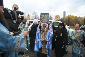 Курско-коренная икона прибыла в Екатеринбург