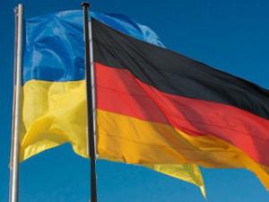 Флаги Германии и Украины