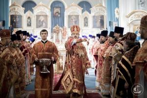 Передача Смольного собора в Петербурге