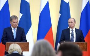 Главы России и Финляндии Владимир Путин и Саули Ниинисте