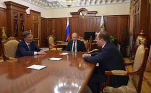 Встреча Владимира Путина с Сергеем Ивановым и Антоном Вайно