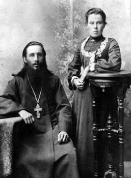 Священник Сергий Рохлецов (1876-1938) с супругой Ольгой Ивановной