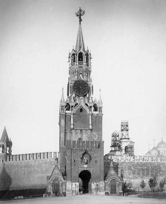 Исторический облик Спасской башни Московского Кремля