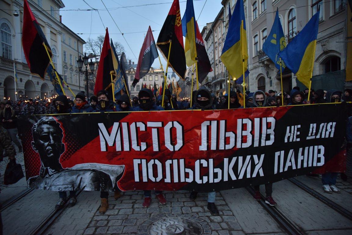 Антипольский марш во Львове
