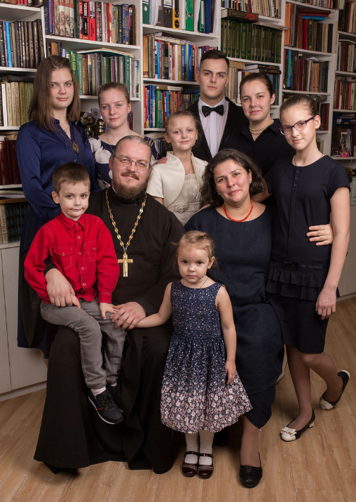 Семья протоиерея Андрея и Анны Ромашко