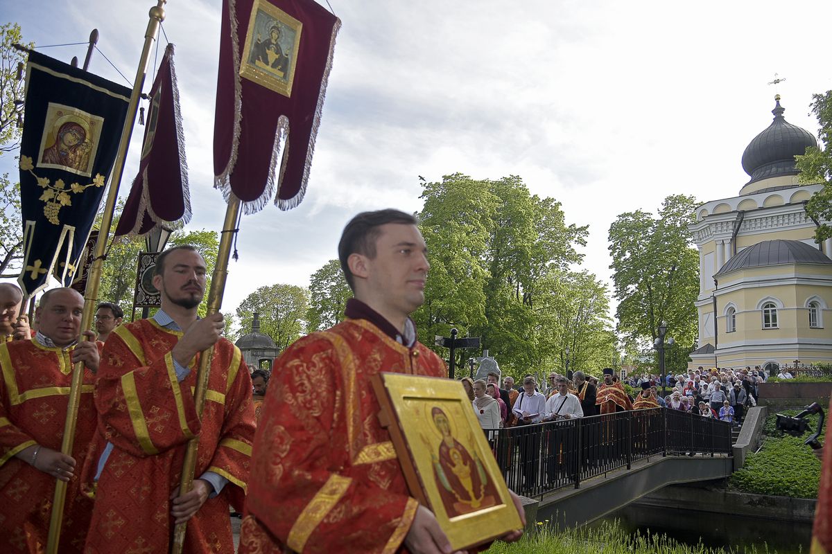 Крестный ход православных трезвенников в Санкт-Петербурге