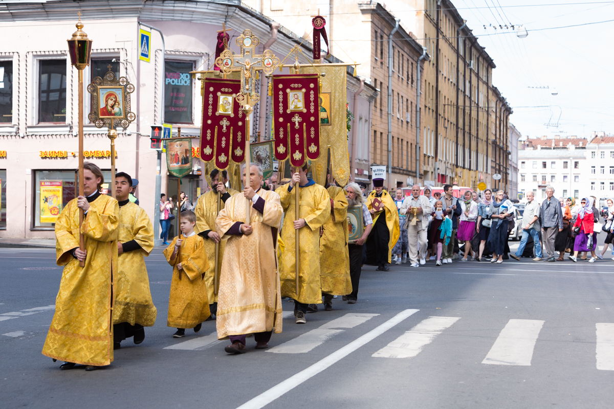 Спасский крестный ход в Санкт-Петербурге