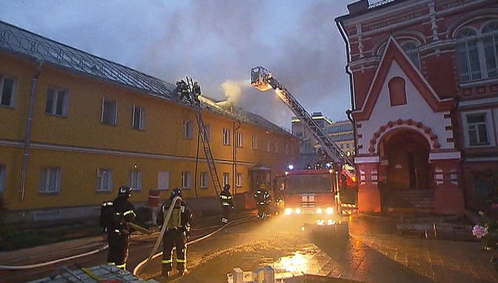 В Богородице-Рождественском ставропигиальном монастыре в Москве произошёл пожар