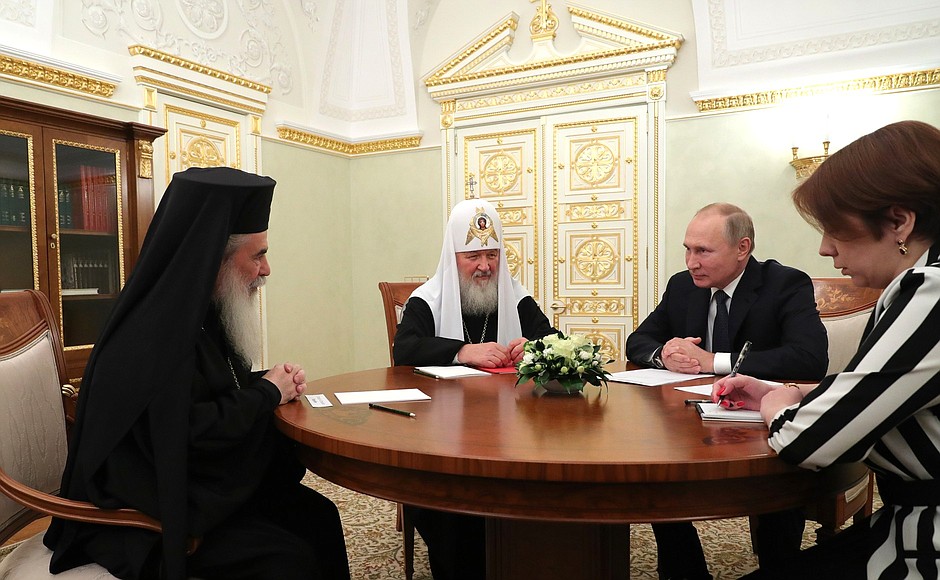Владимир Путин, Патриарх Кирилл и Патриарх Иерусалимский Феофил