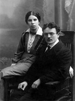 Иван Всеволодович Вишневский (1888-1920) с супругой Евдокией Елпидифоровной