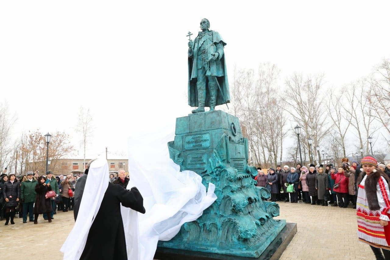 Открытие памятника святому адмиралу Федору Ушакову в Темникове