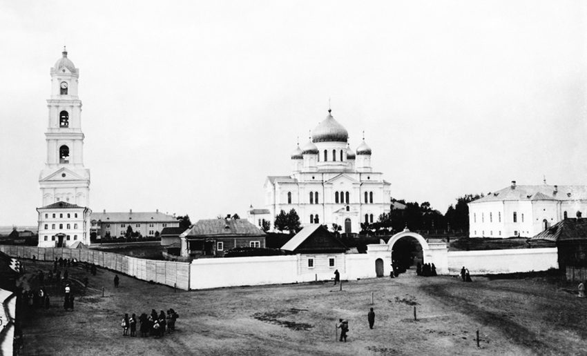 Свято-Троицкий Серафимо-Дивеевский монастырь в начале ХХ века
