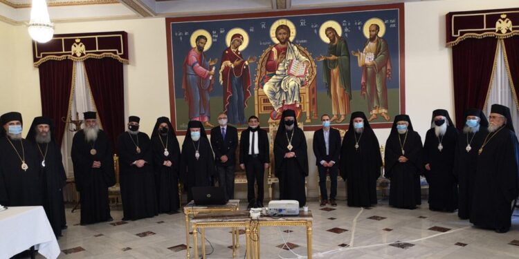 Члены Синода Кипрской Православной Церкви