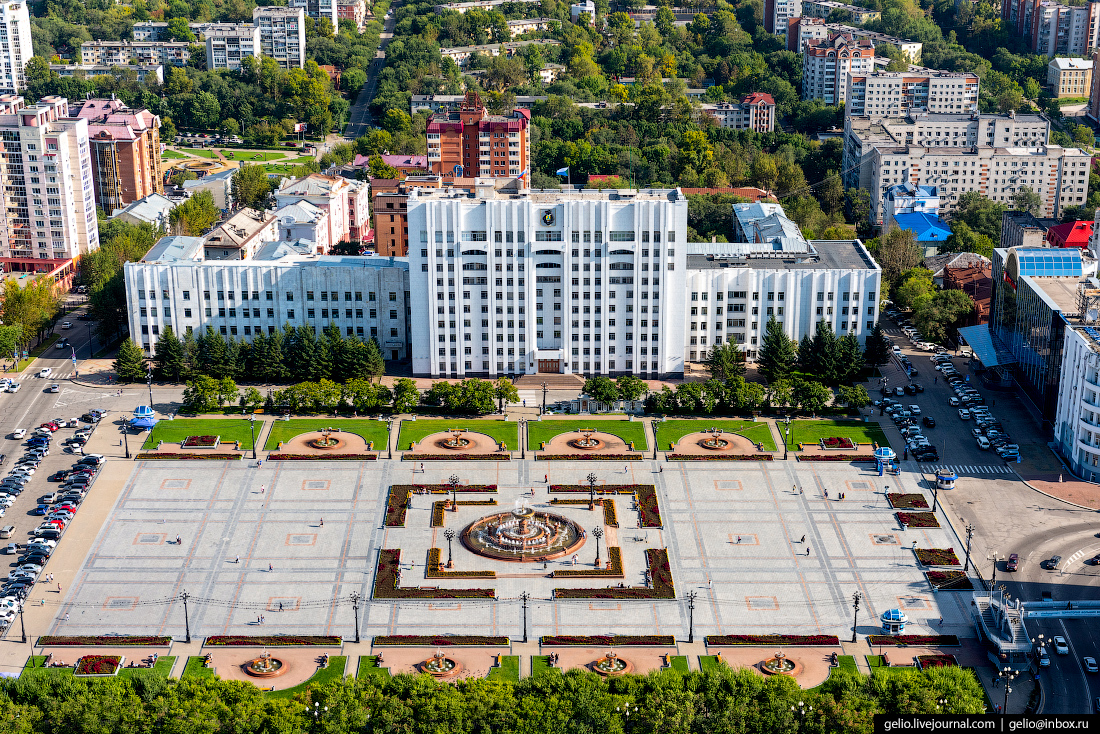 Николаевская площадь Хабаровска (ныне площадь имени Ленина)