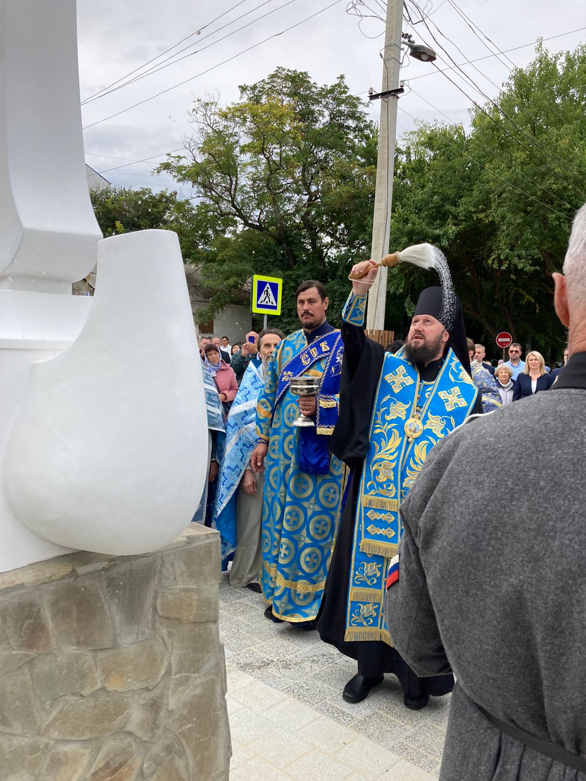В Феодосии открыли Поклонный крест, посвящённый Русскому Исходу