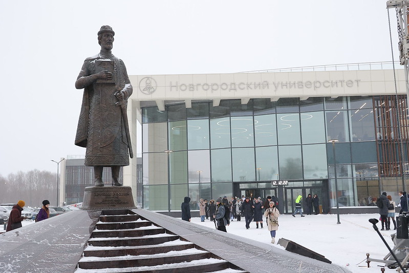 В Великом Новгороде открыли памятник святому князю Ярославу Мудрому