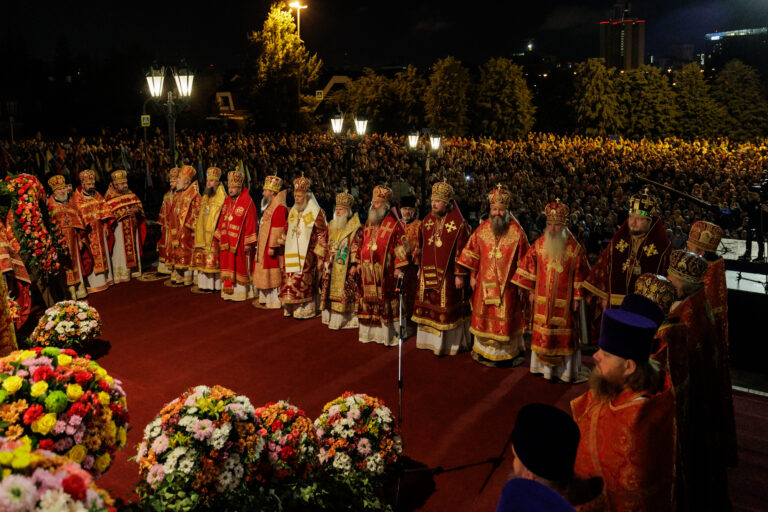 Царские торжества в Екатеринбурге
