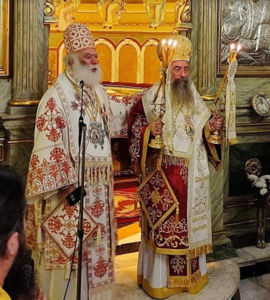Александрийский Патриарх Феодор и епископ Букомбы и Западной Танзании Хризостом