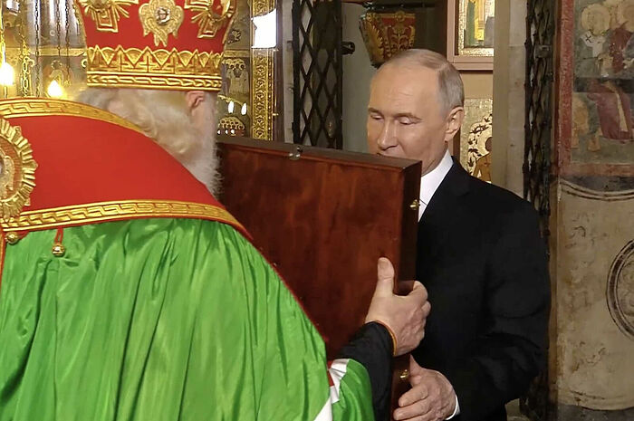 Владимир Путин вновь вступил в должность Президента России