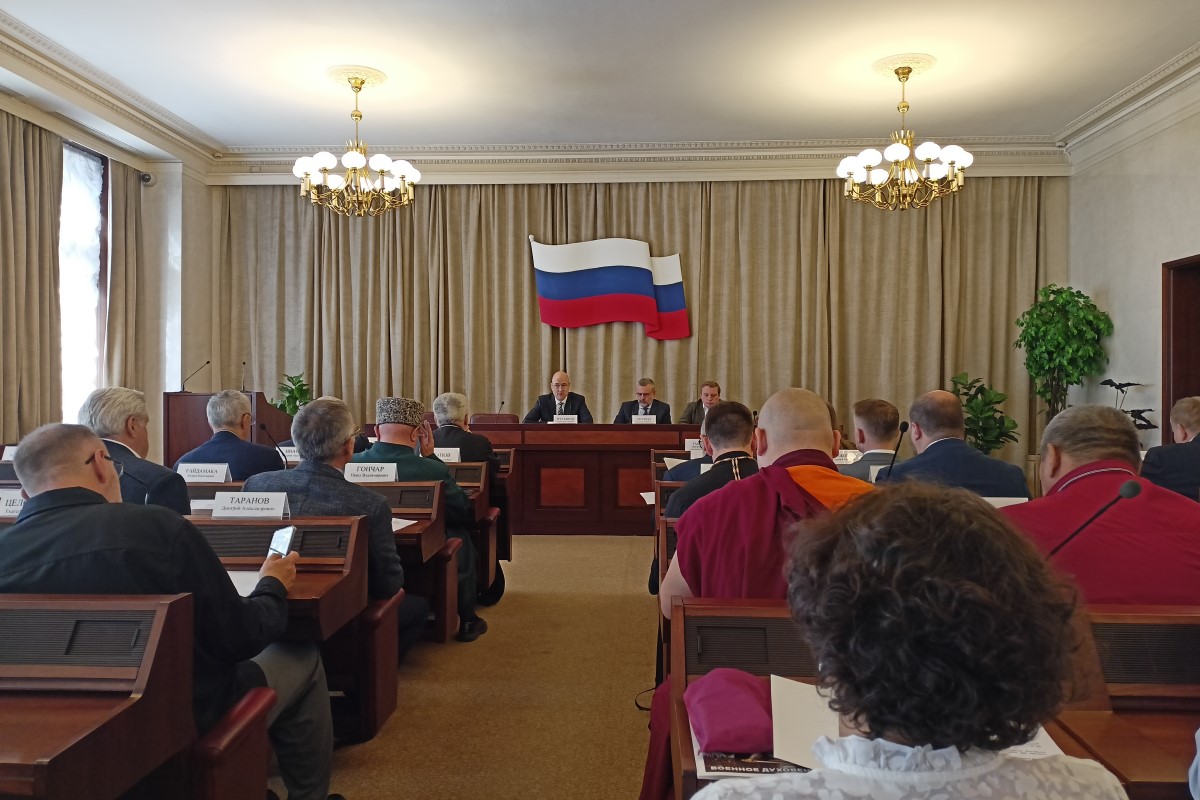 В Администрации Президента РФ состоялось обсуждение текущих вопросов взаимодействия государства и религиозных объединений