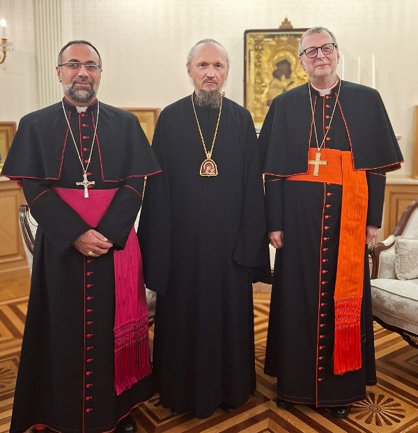 Митрополит Минский Вениамин принял делегацию Католической церкви