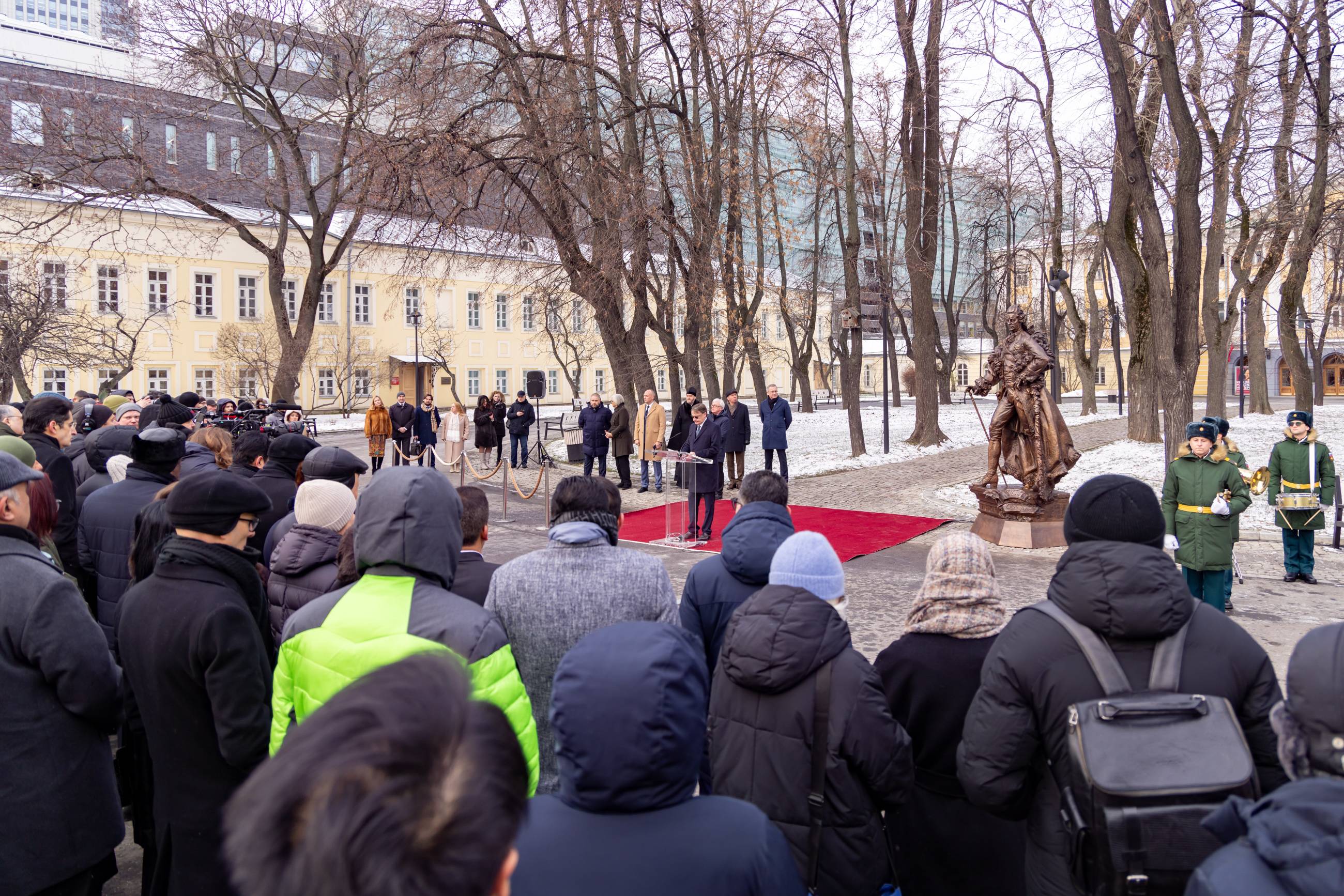 В Москве открыт памятник канцлеру Российской империи Ивану Остерману