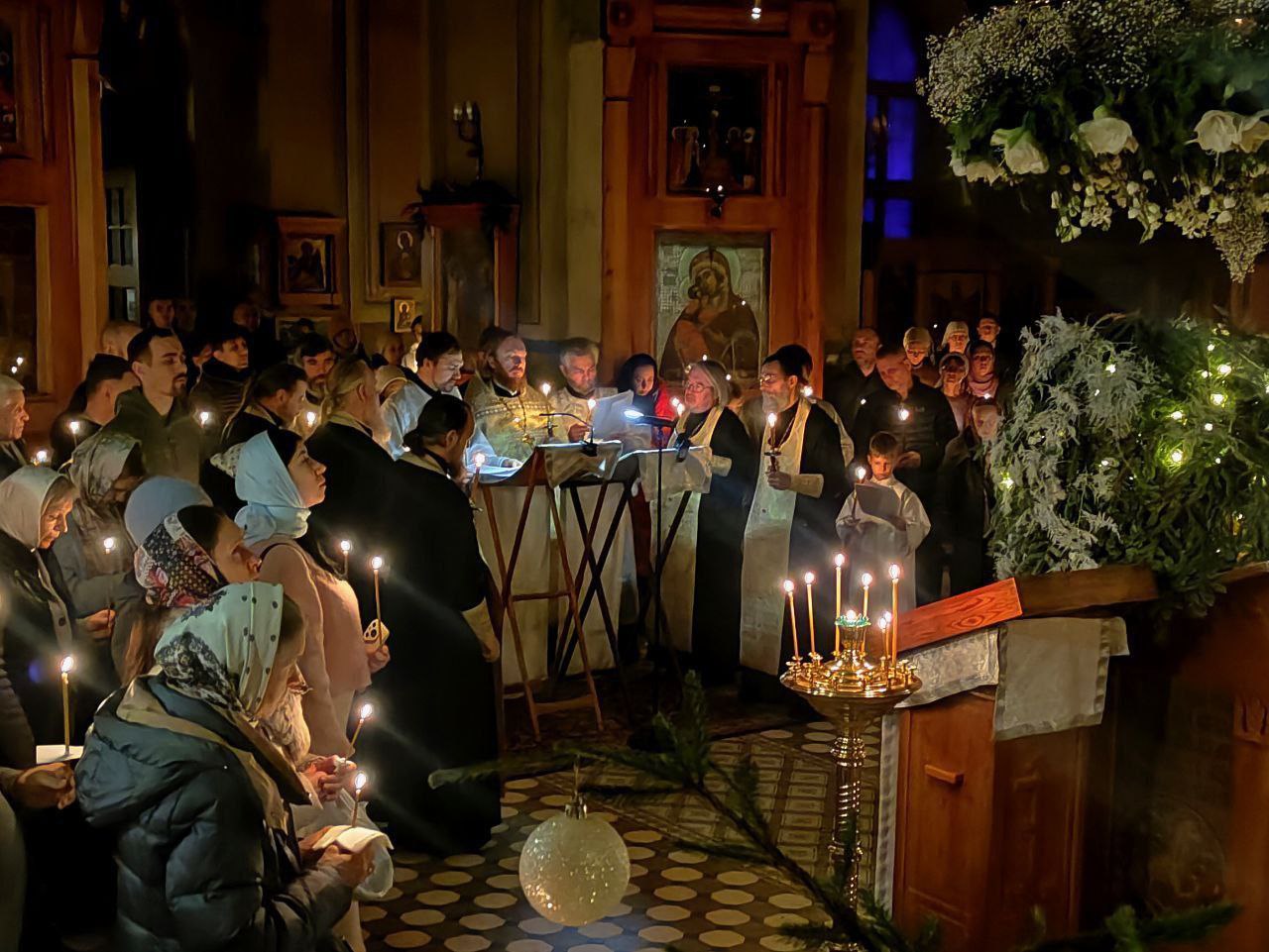 В храме Благовещения Пресвятой Богородицы в Петровском парке прозвучала соборная молитва об искоренении абортов в России