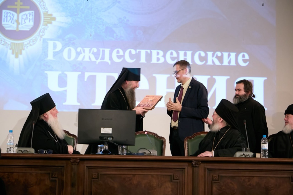 В Троице-Сергиевой Лавре представили икону *Святые покровители трезвости*