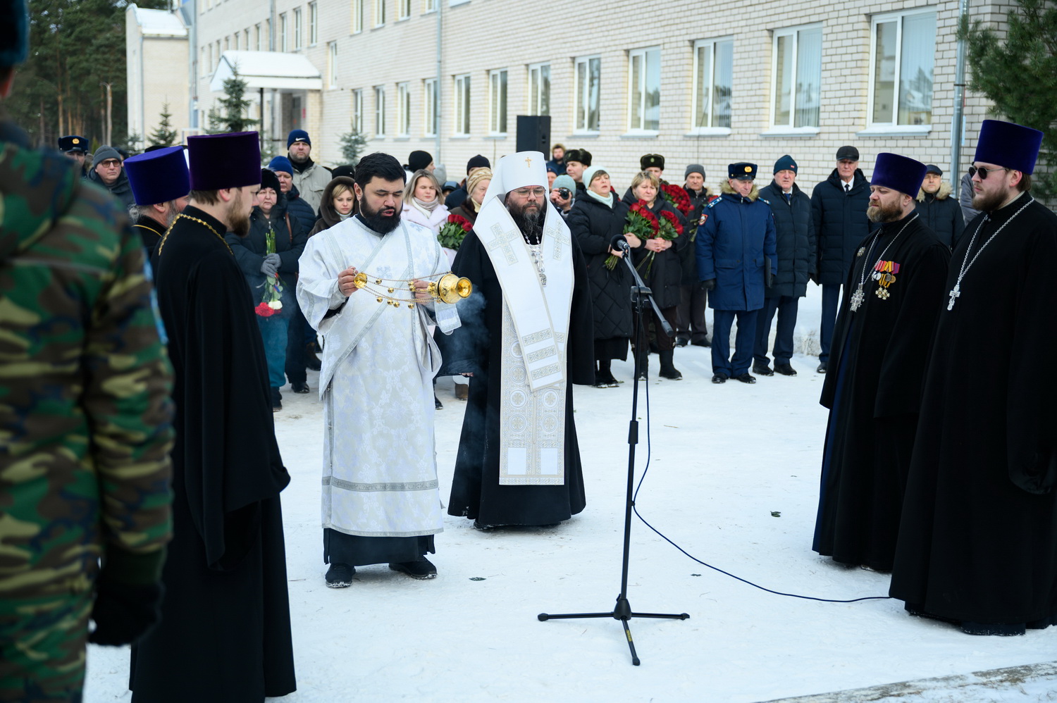 В Пскове освятили памятника Герою России иерею Антонию Савченко