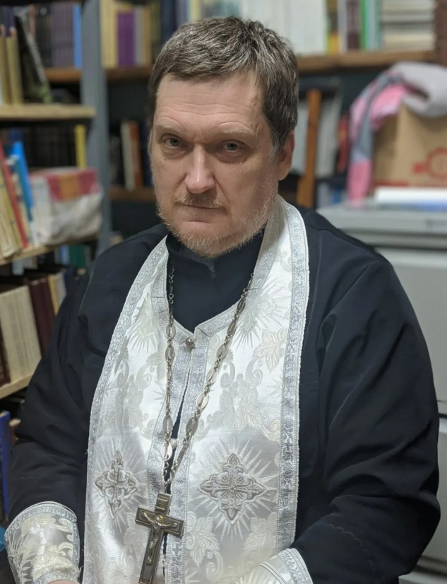 Протоиерей Максим Хижий