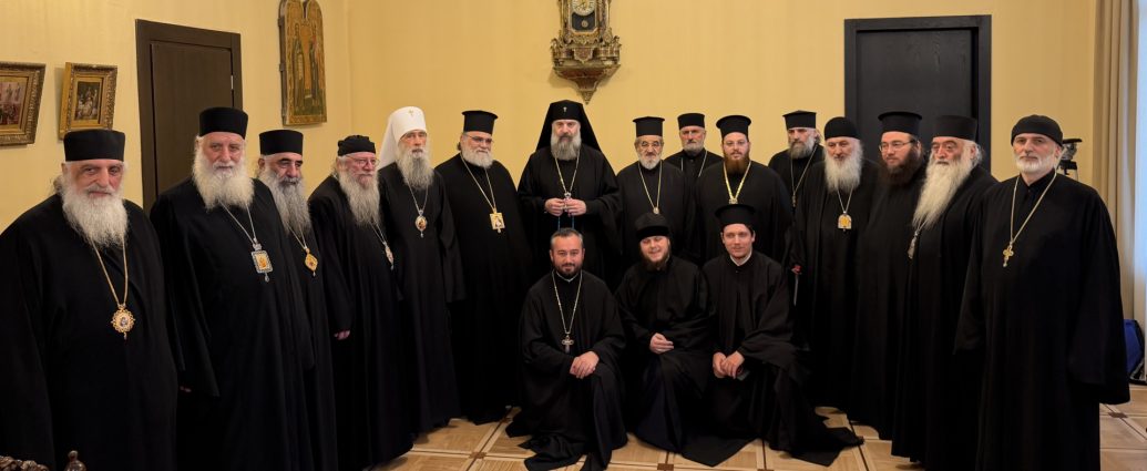 Члены Св. Синода Грузинской Православной Церкви приветствовали делегацию УПЦ